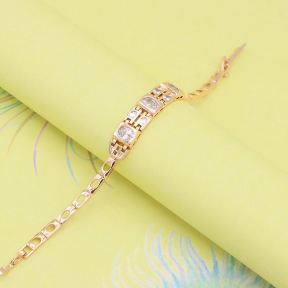 "Elegant Rose Gold Bracelet with Oval Crystal Accents, XPBL0937 - Picture 5 of 12